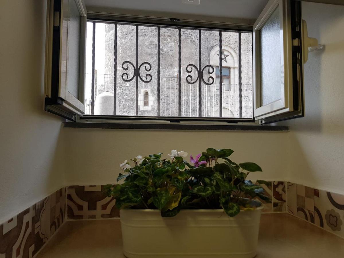 Villa La Piccola Grotta Ursino CTA Exterior foto